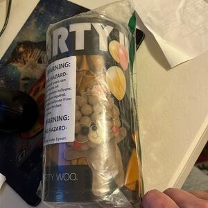 New in package. 100 brown balloons by Party woo for bridge or decorations